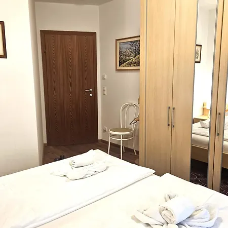 Apartment Franca *